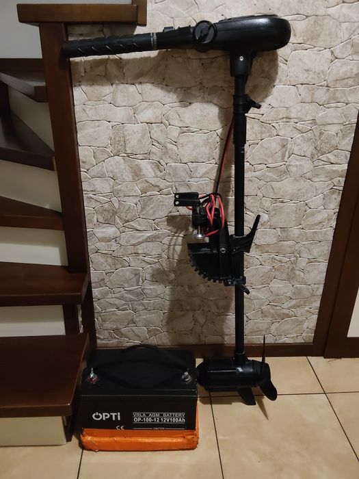 Silnik Elektryczny Haswing Protruar 1.0/12 v 65lbs z ako 100 ah