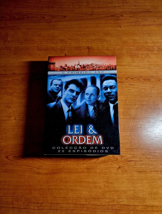 Law & Order - The First Season | 6 DVDs / 22 Episodes64740665487873120