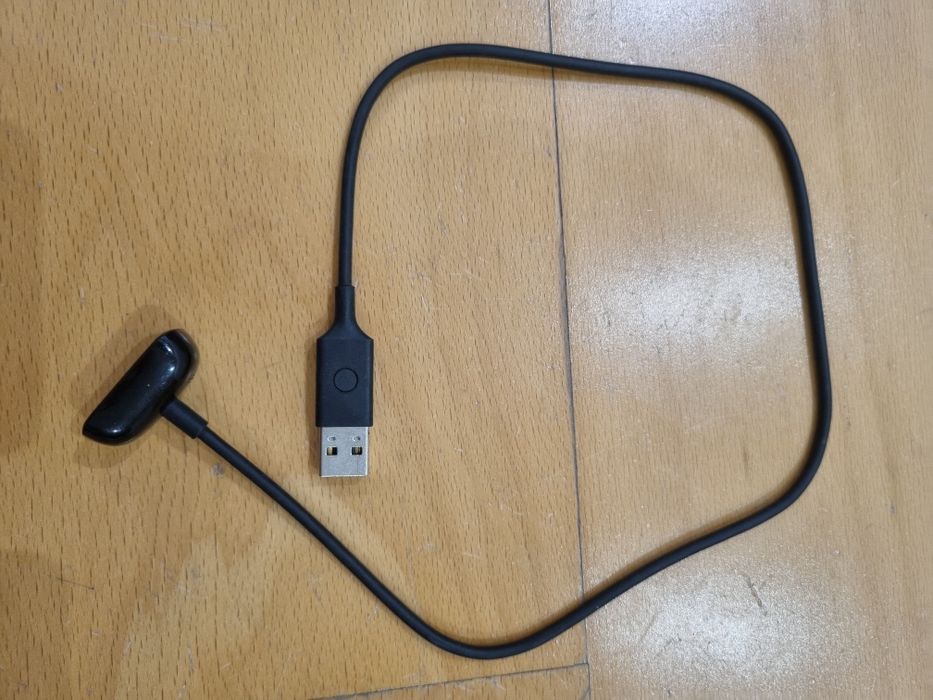 Fitbit Charge 5 Advanced Fitness Health Tracker