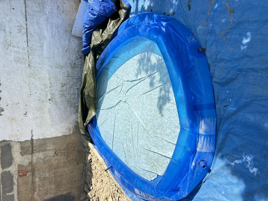 Piscina insuflável de 3 metros