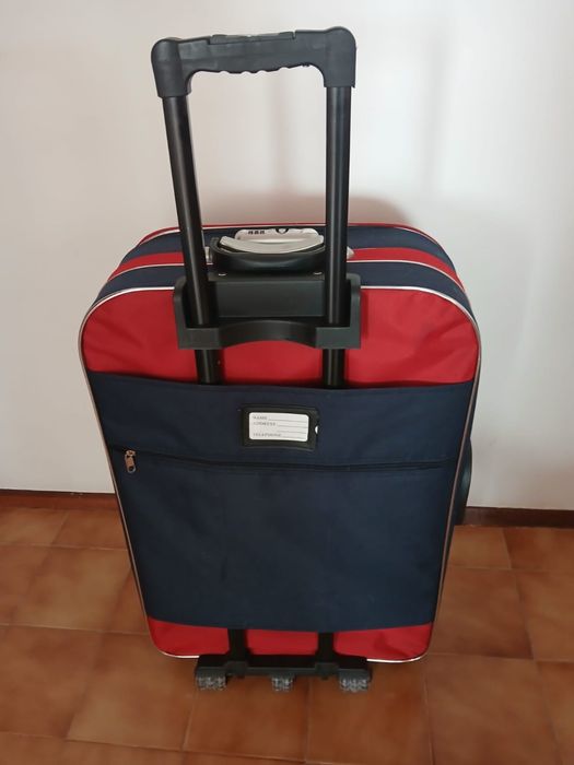 Mala de viagem com código