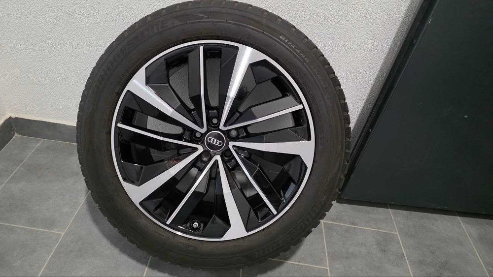 Диски на Audi E-tron S R20 9x20 5x112 ET20 DIA66.6 Оригінал