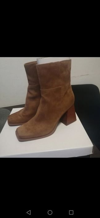 Zamszowe botki Nine West rozm. 38