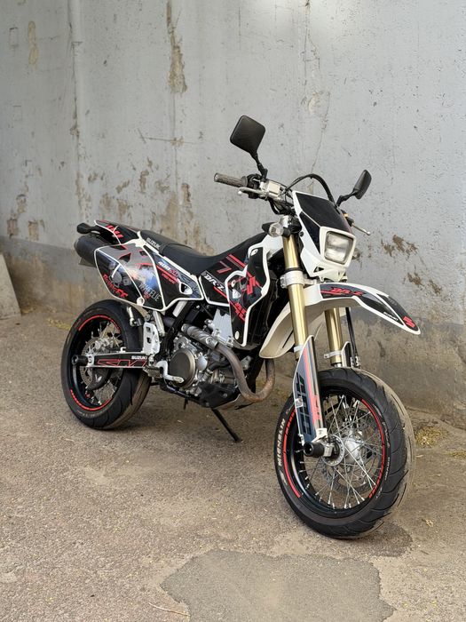 Suzuki DR Z400SM