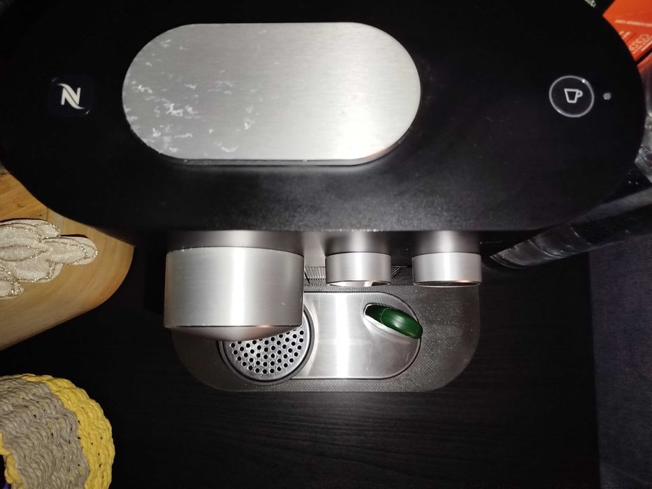 Vendo Máquina de Café DELONGHI Nespresso Expert EN350.G