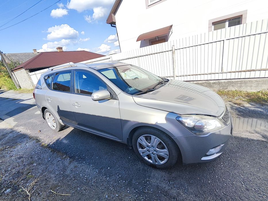 Продам Kia Ceed 1.6 crdi 2010року