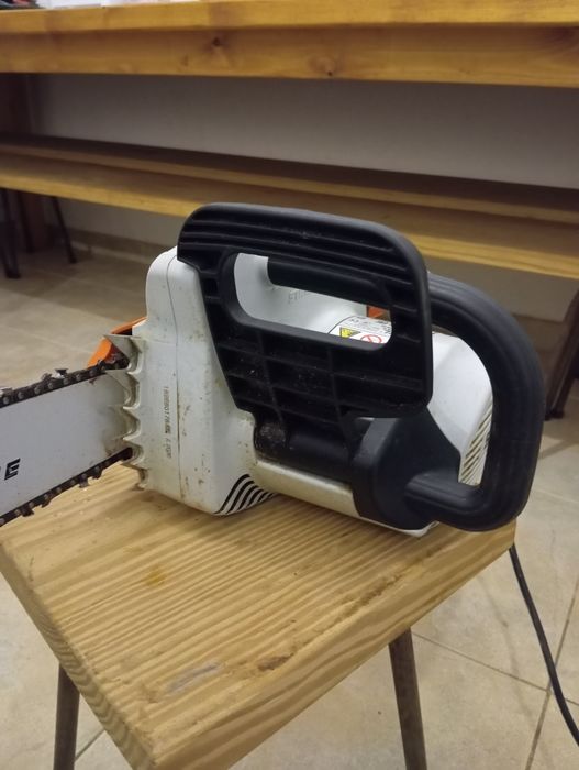 Eletro serra  STIHL.