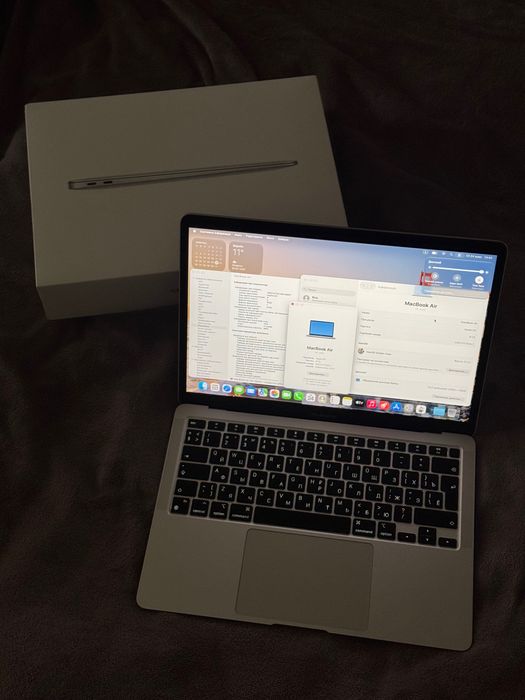 Офіційний Macbook Air 13 M1 8/256 A2337 ідеал