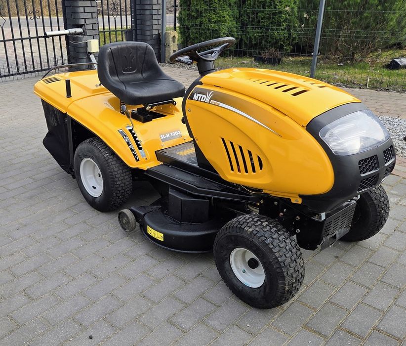 Ładny solidny traktorek kosiarka mtd sl-h  1303