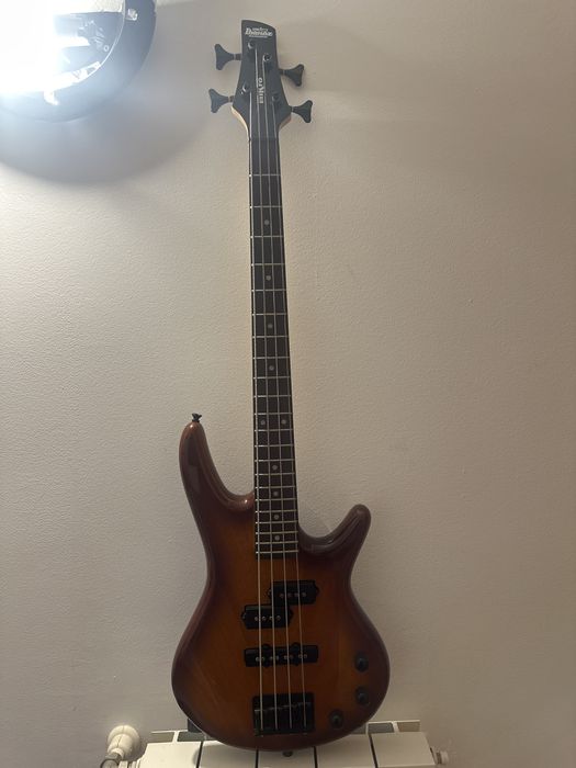 Ibanez Mikro (short scale)
