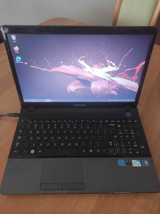 Laptop Samsung NP 300E5A