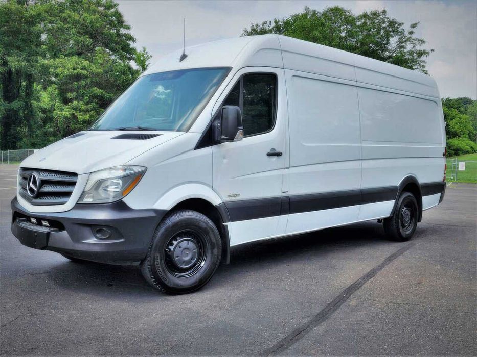 Mercedes-Benz Sprinter 2500      2015