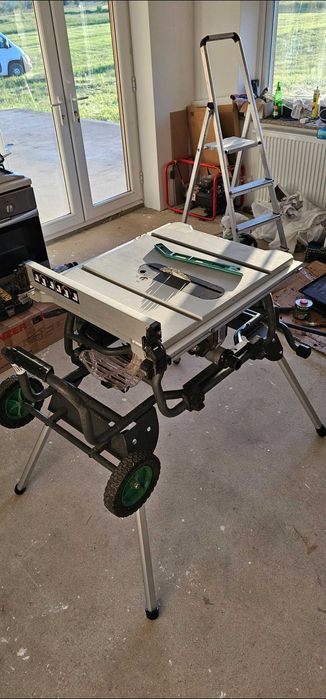 Piła stołowa Hikoki 36v i 230V