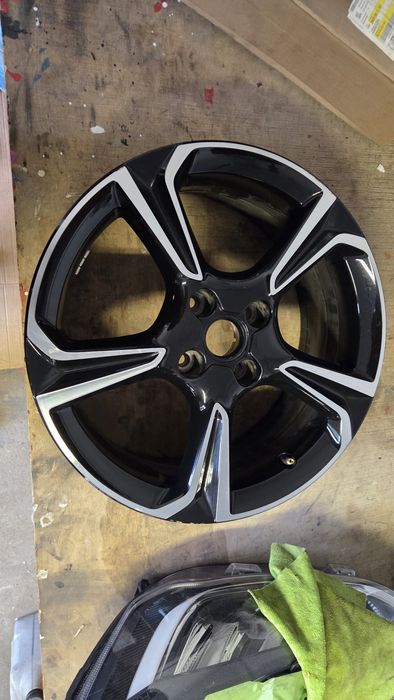 Alufelga 17 Cali Opel Corsa F Et38