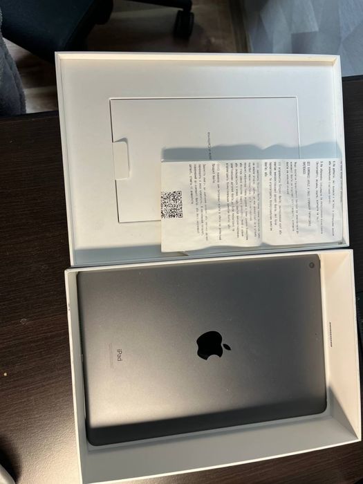 Apple iPad 9 (9th generation) 64GB — чудовий стан