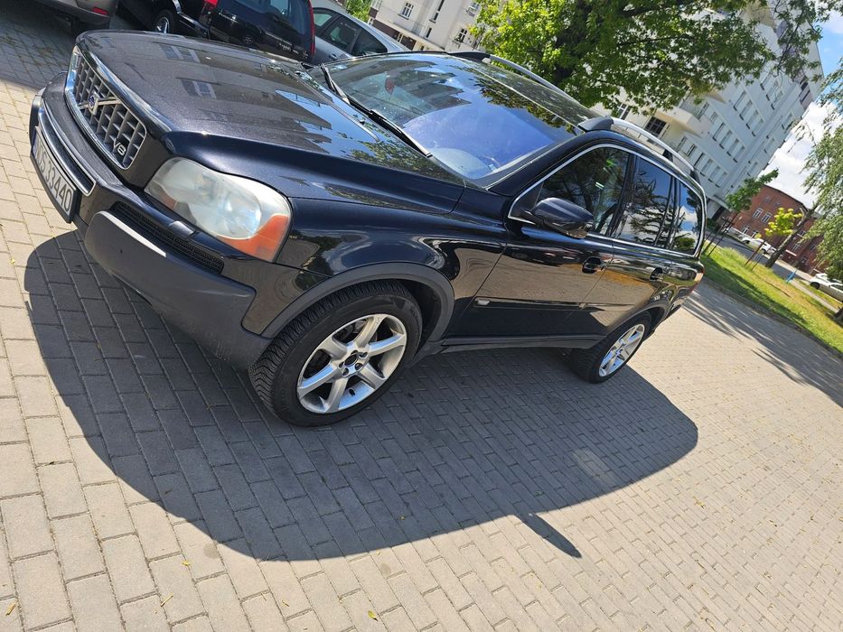 Volvo XC 90 Sprzedam Volvo XC 90 v8 - sprawne, wersja 7 osobowa,