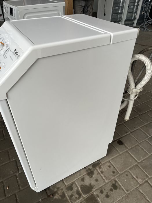 Пральна машина Miele W234 Ширина 45 см.Стан ідеальний