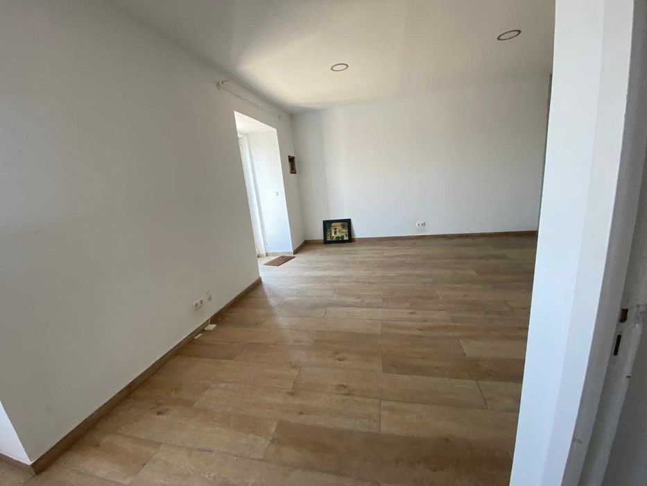 Espaço comercial no Dafundo