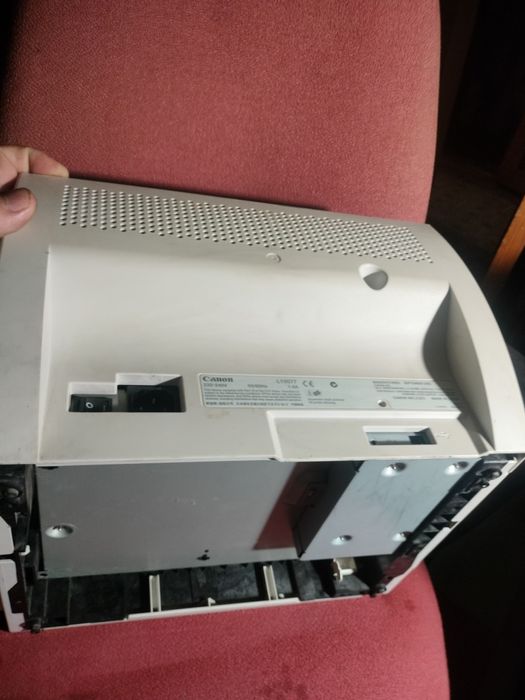 Продам комплект! Лазерный принтер Canon Laser Shot LBP-1120+ струйный принтер Kodak + подставка!