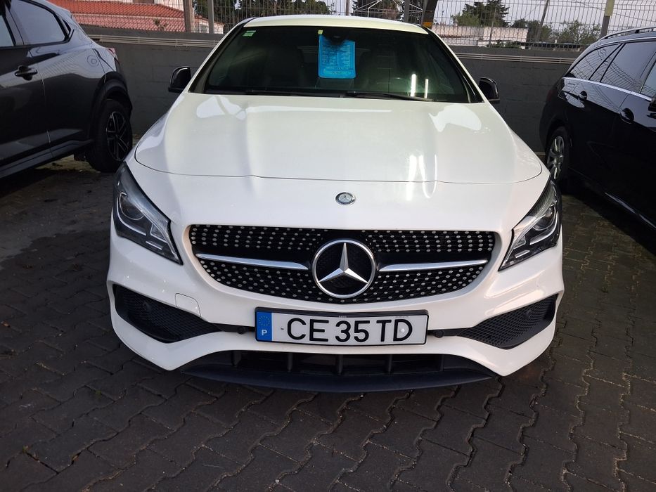 Mercedes-Benz CLA 200d Shooting Break Amg