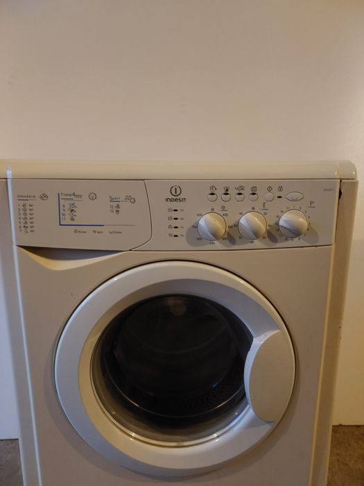 Продам пральну машина