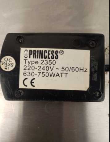 Вафельниця PRINCESS модель 2350 (б/в)