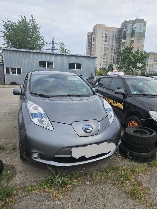 Оренда авто електромобіль