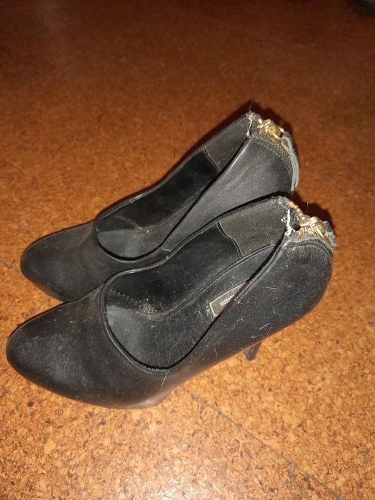 Sapatos usados da Zara