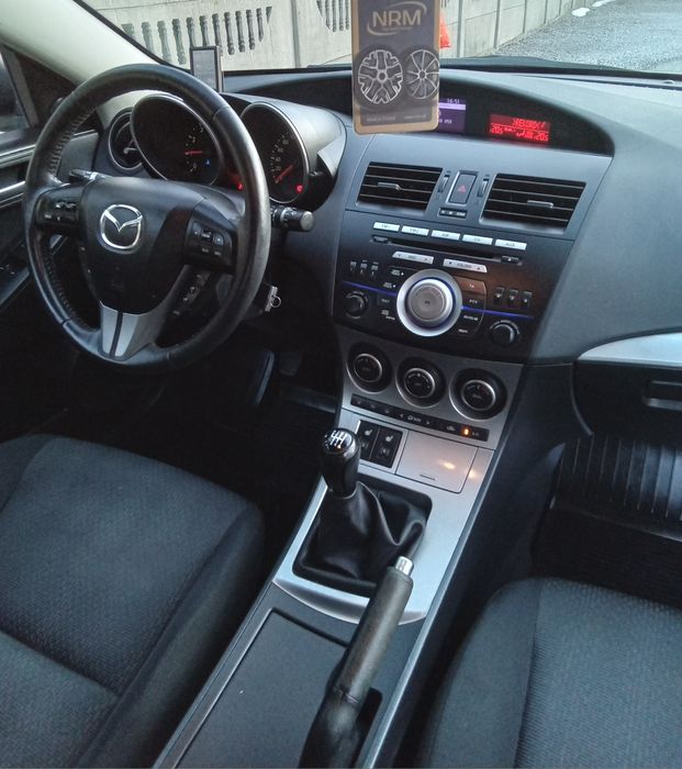 Mazda 3 benzyna 2.0