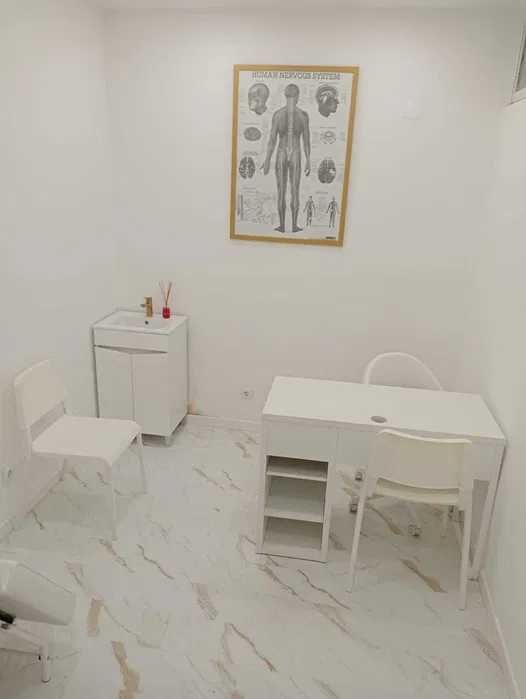 Multipower e Marquesas, Lavatórios e mesas de escritório