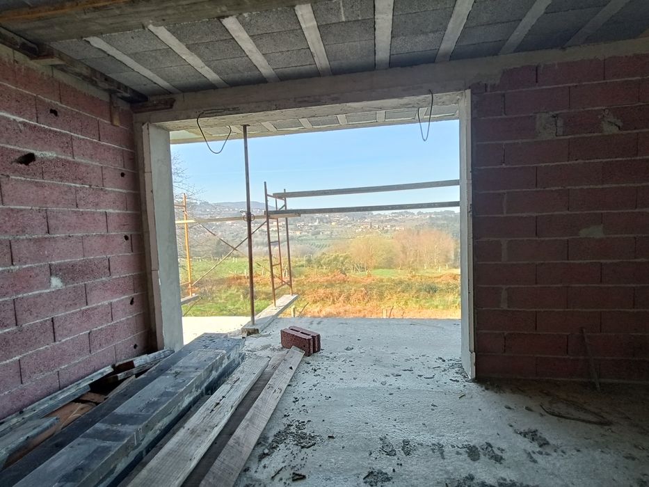 Moradia  T3em fase de construção