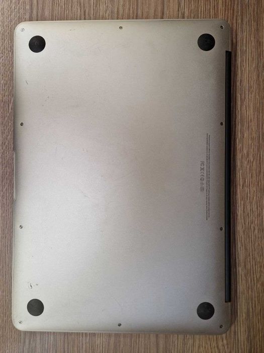 MacBook Air 13(2014 рік)A1466 EMC2632(i5-4260U/4Gb/128Gb/6+ годин)