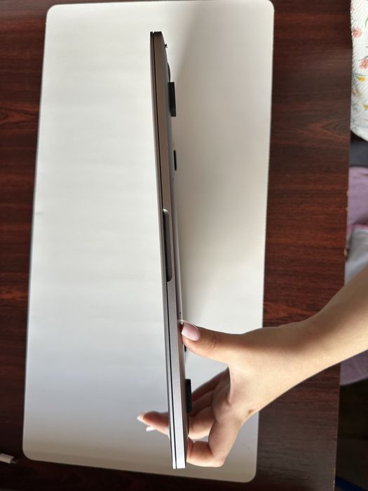 MacBook Pro 2016 8 RAM 256 Gb