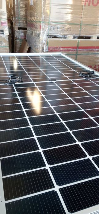 Сонячні панелі, Інвертори, акамулятори