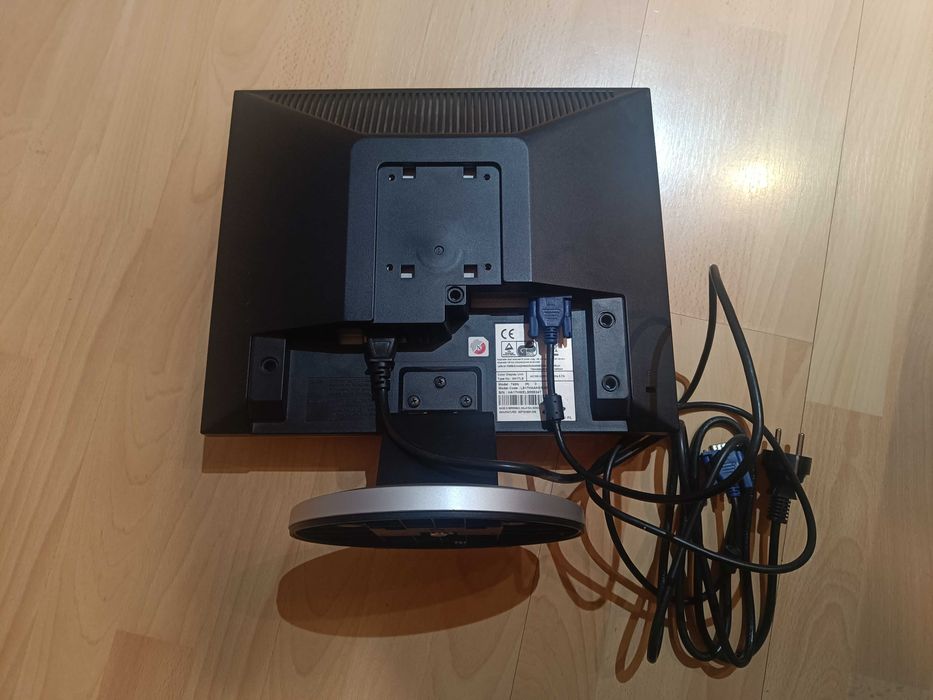 Monitor Samsung SyncMaster 740N