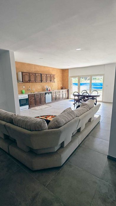 Casa T3 Mobilada, Jardim e Despesas Incluídas