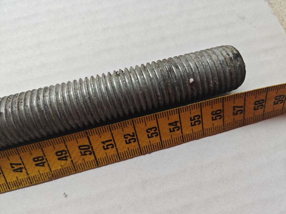 Pręt nagwintowany fi 22 mm