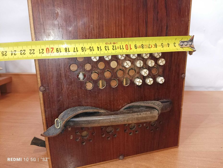 Stary bandoneon - guzikówka - harmonia.