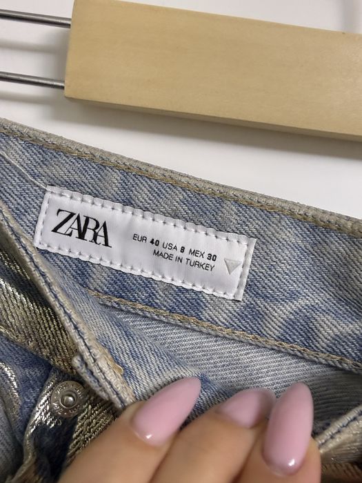 Новенькі джинси металік Zara з напиленням