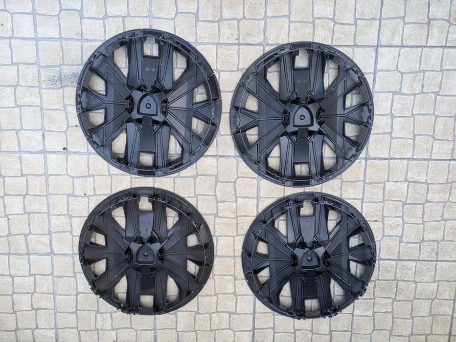 Tampoes de roda usados
