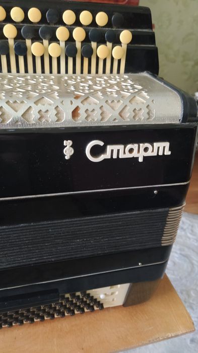 Баян "Старт" , 5000 грн.