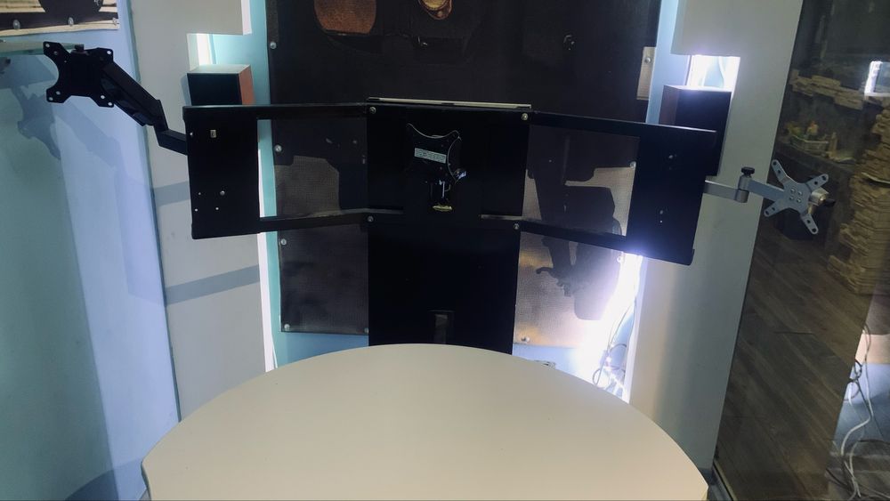 Продам компьютерный стол