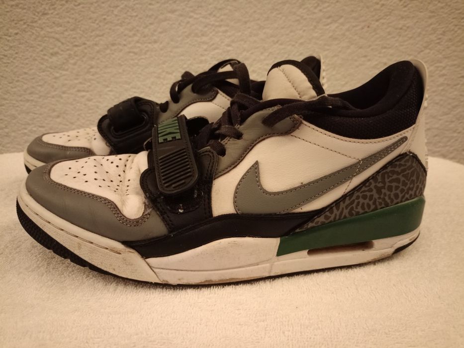 Buty sportowe Jordan Nike, rozmiar 42.5
