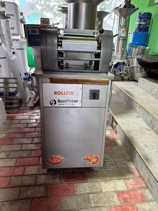 Круассаномат Закатка для круассанов формовщик круасанів Рогаликовая