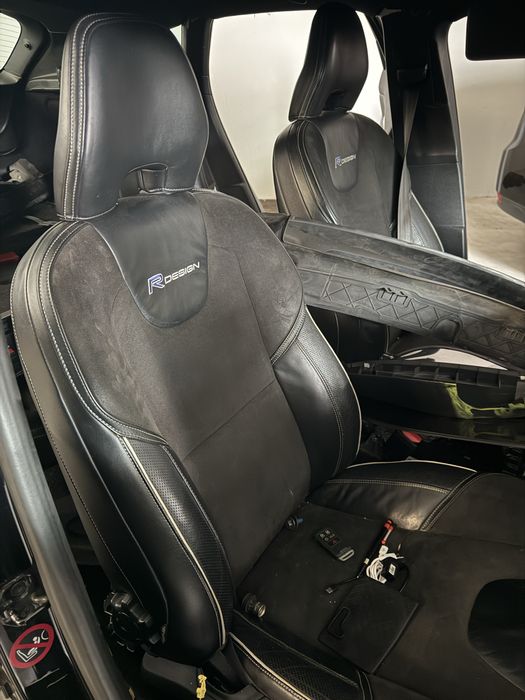 Volvo V40 R Design para peças