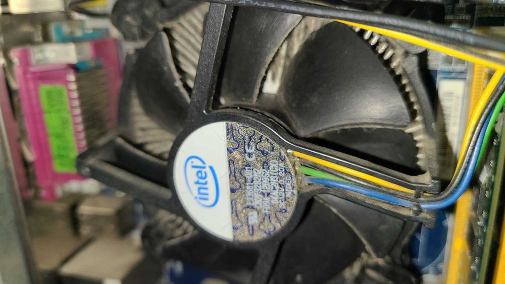 Комп'ютер. Системний блок. Монітор