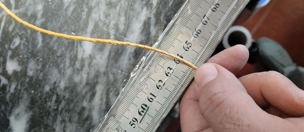 Vendo bobines de fio sisal 2mm amarelo
