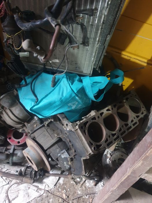 Мотор BMW m10b18 бензин