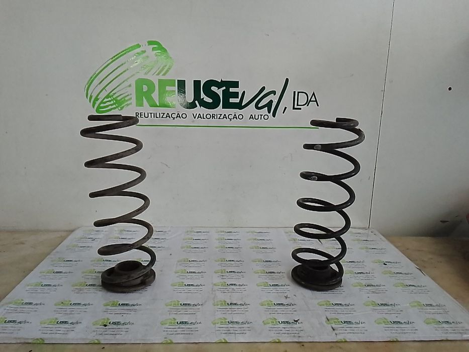 Mola de suspensão trás esquerda HONDA Civic VIII Hatchback (FN_, FK_)