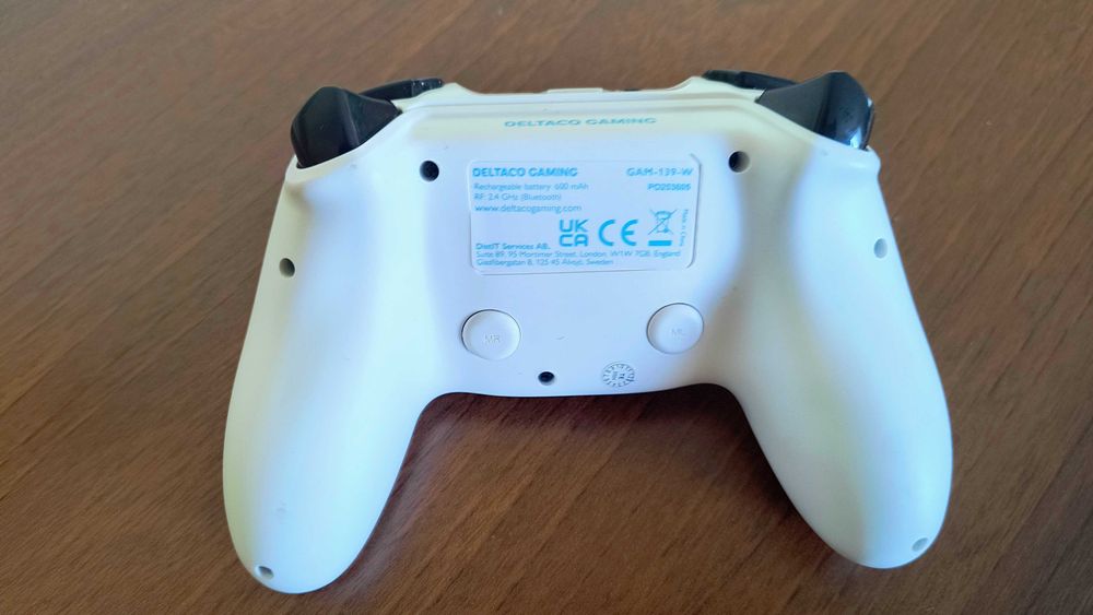 Pady do PlayStation 4